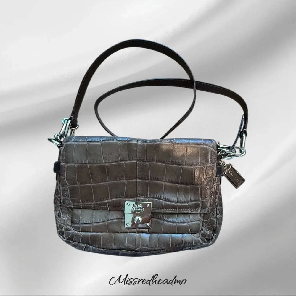 Coach Brown Croc-Embossed Leather Shoulder Bag
